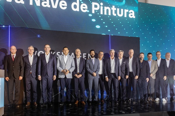 Volkswagen de México inaugura su nueva nave de pintura, 100 por ciento eléctrica, en la planta de Puebla 