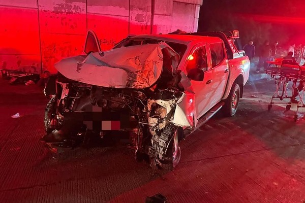 ¡Tragedia! Madre e hija mueren por choque contra pilar de la autopista México-Puebla