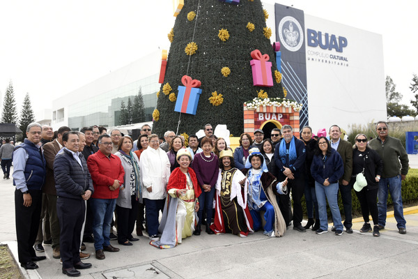 BUAP | Con la campaña "Dona un Juguete", se entregarán 18 mil juguetes a niños y niñas de Puebla